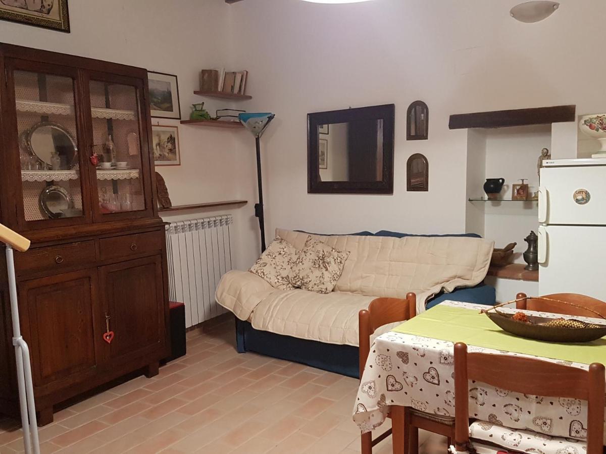 Casa Ernesto-Amica Dei Ciclisti Villa Acquasparta Eksteriør bilde